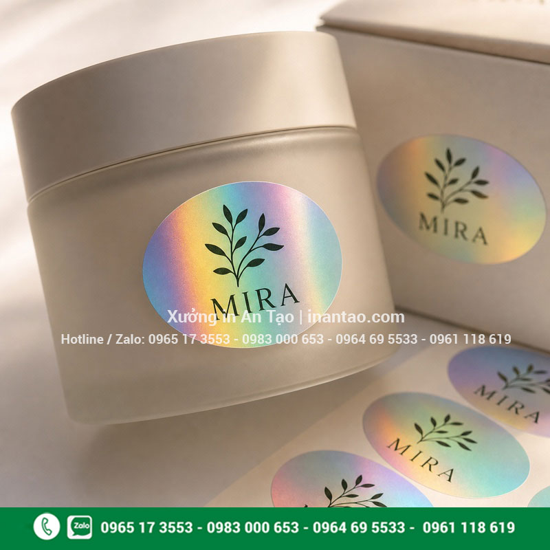 Hiệu ứng ánh cầu vồng trên tem 7 màu Cận cảnh hiệu ứng đổi màu của tem 7 màu thường