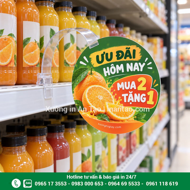 Mẫu wobbler trưng bày tại kệ nước uống Wobbler siêu thị hình tròn in ưu đãi mua 2 tặng 1 gắn trước kệ nước uống